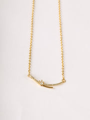 Solitaire Curve Necklace
