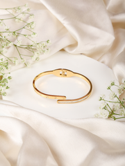 Classic Gold Bracelet