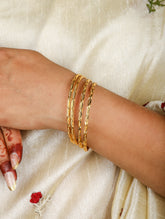 Aditi Bangles (Set of 4)