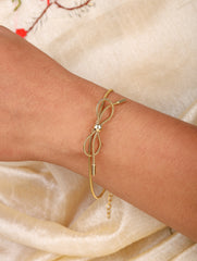 Golden Knot Bracelet
