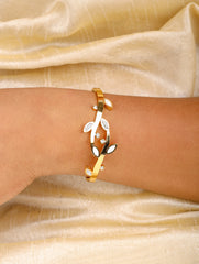 Leafy Elegance Bracelet