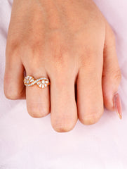 Radiant Crown Ring – Gold Edition