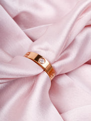 Classic Elegance Band Ring