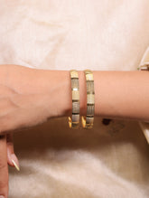 Niva Bangles (Set of 2)