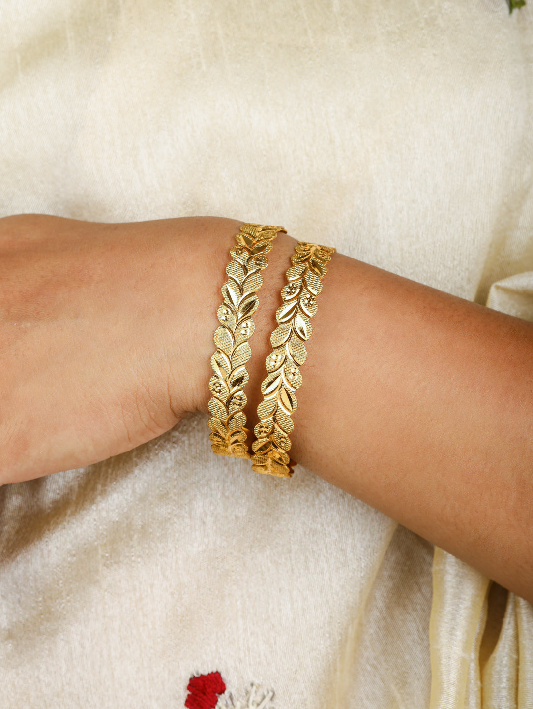 Prisha Bangles (Set of 2)