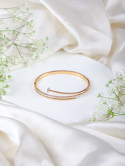 Rose Nail Bracelet