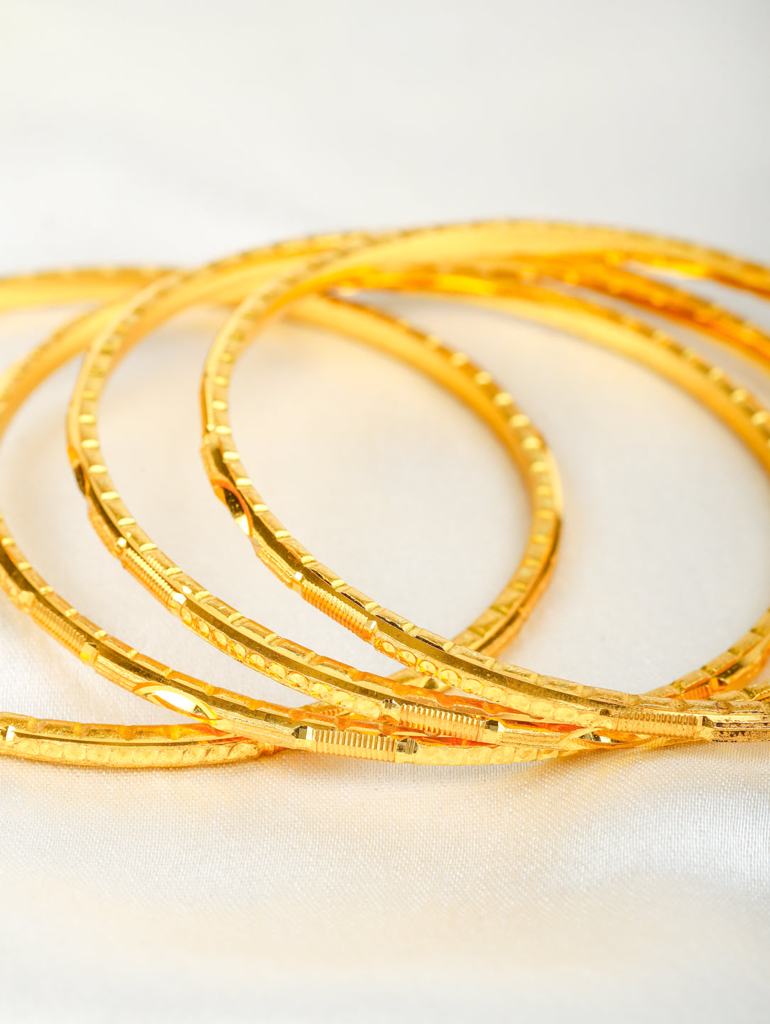 Vidhi Bangles (Set of 4)