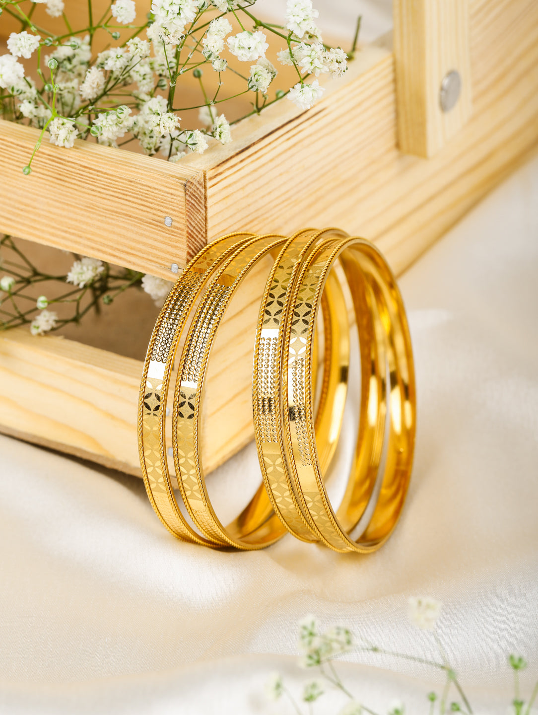 Kavya Bangles (Set of 4)