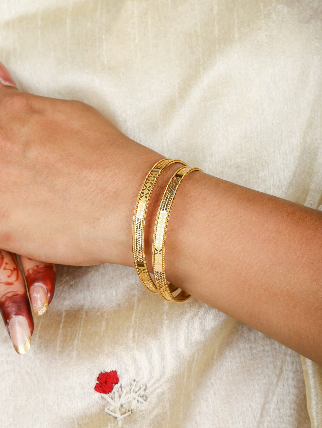 Kavya Bangles (Set of 4)