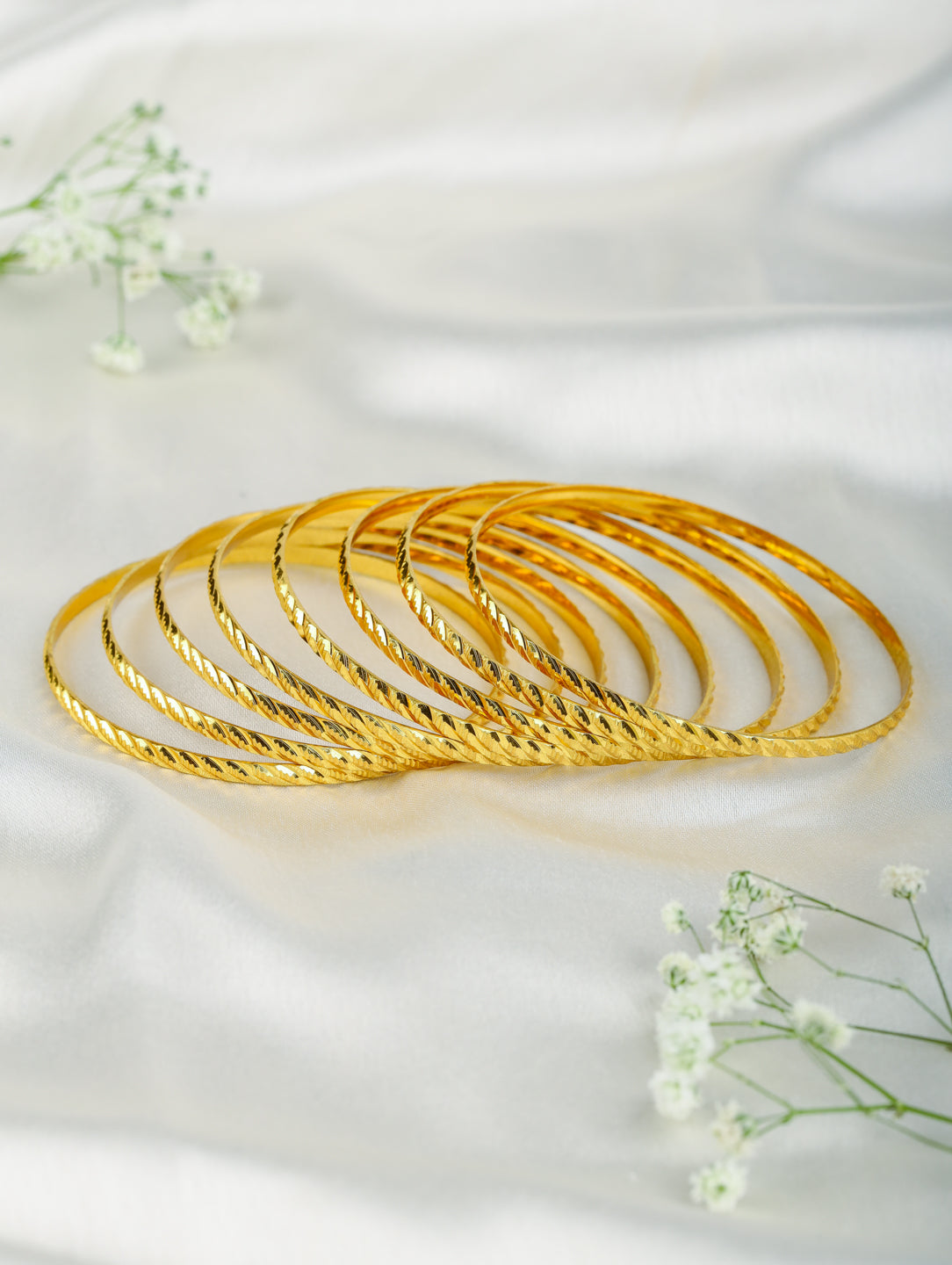 Nisha Bangles (Set of 8)