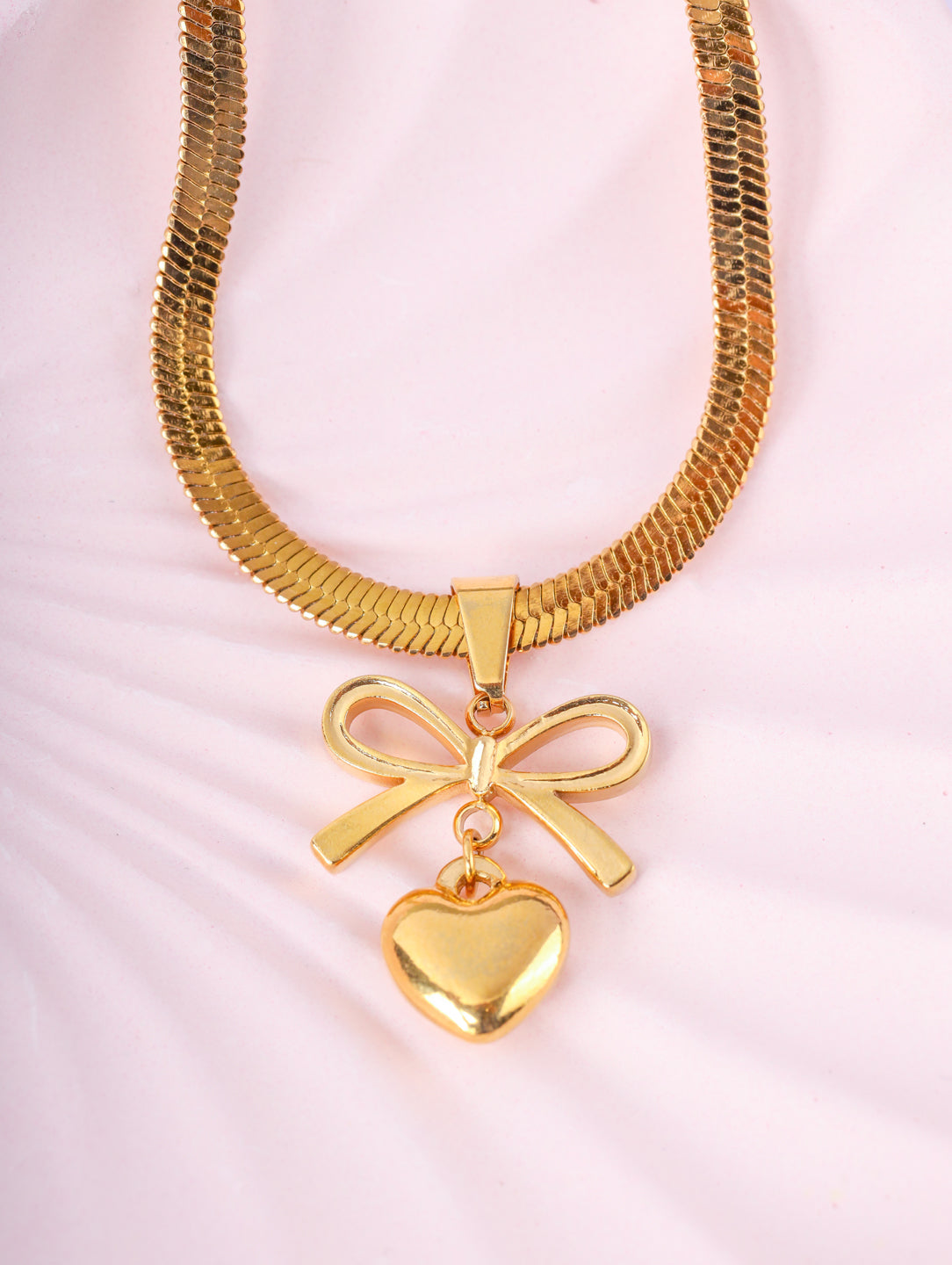 Bow & Heart Necklace