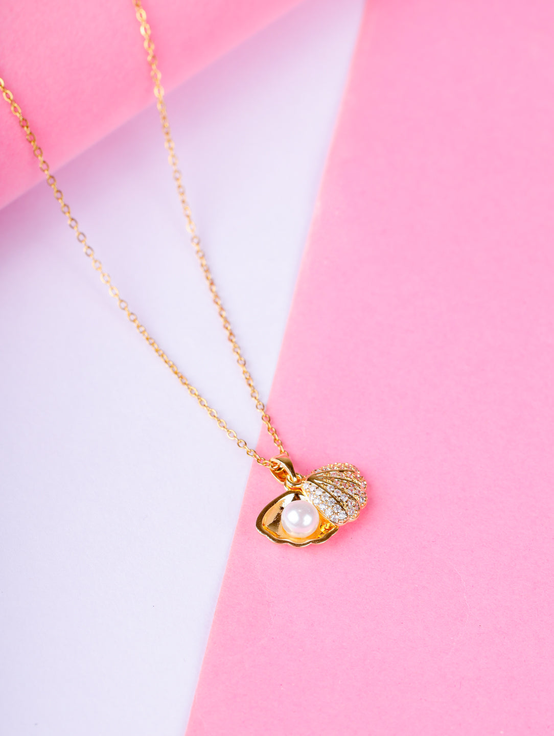 Pearl Shell Necklace