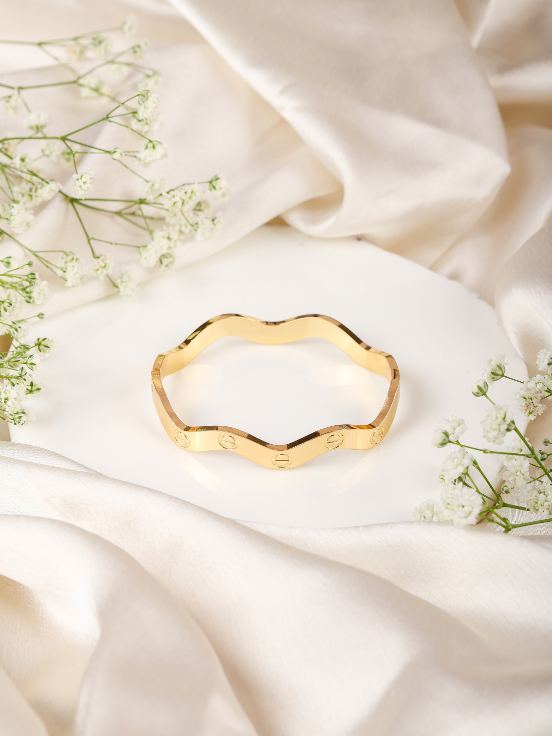 Wave Edge Bracelet