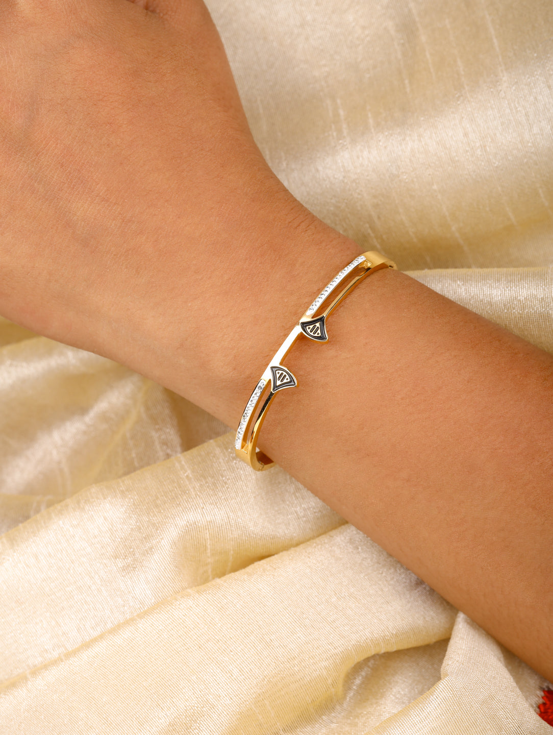 Gold CZ Line Bracelet