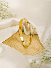 Twist Luxe Bracelet