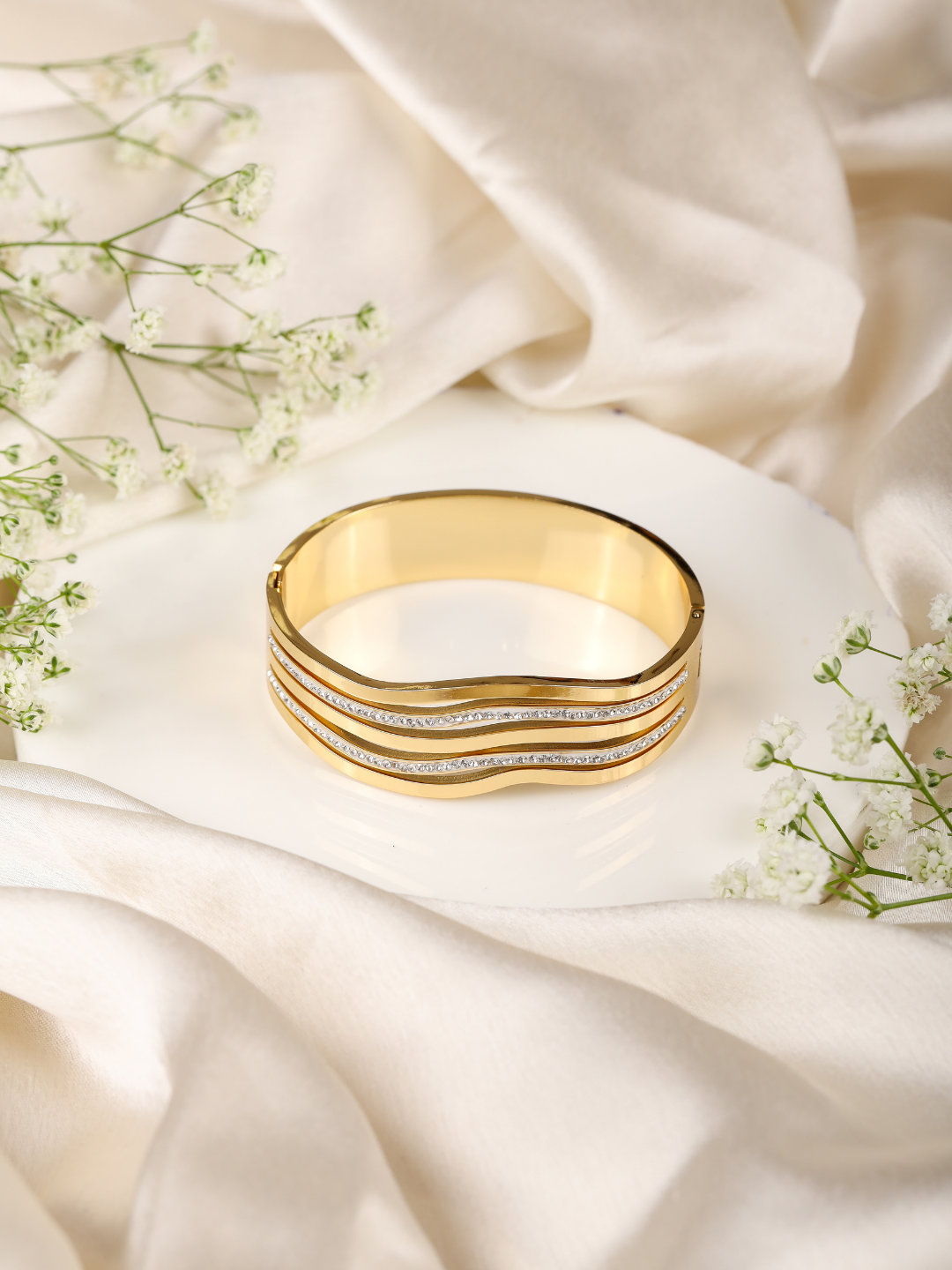 Golden Wave Bracelet