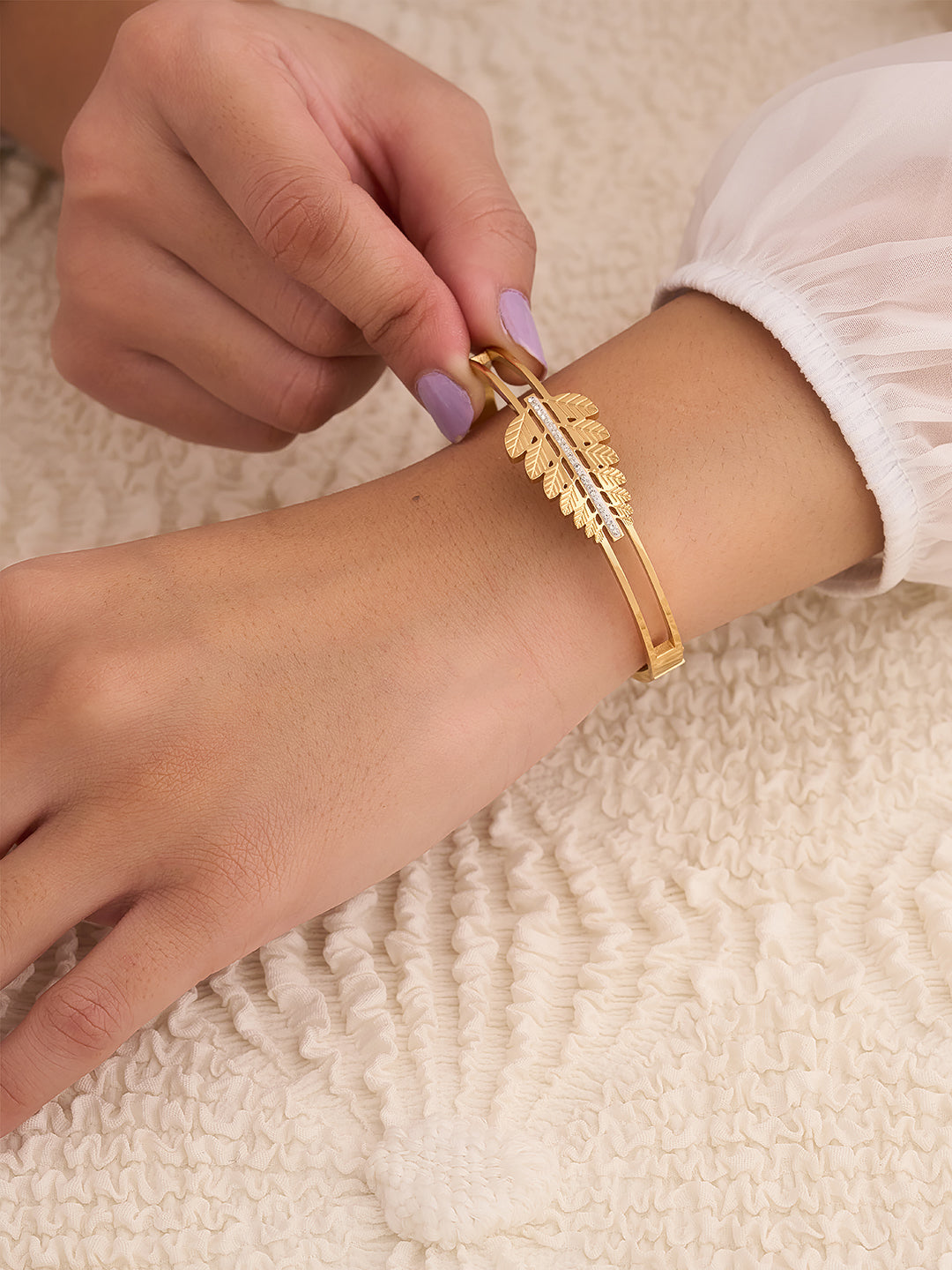 Petalia Leaf Women’s Bracelet