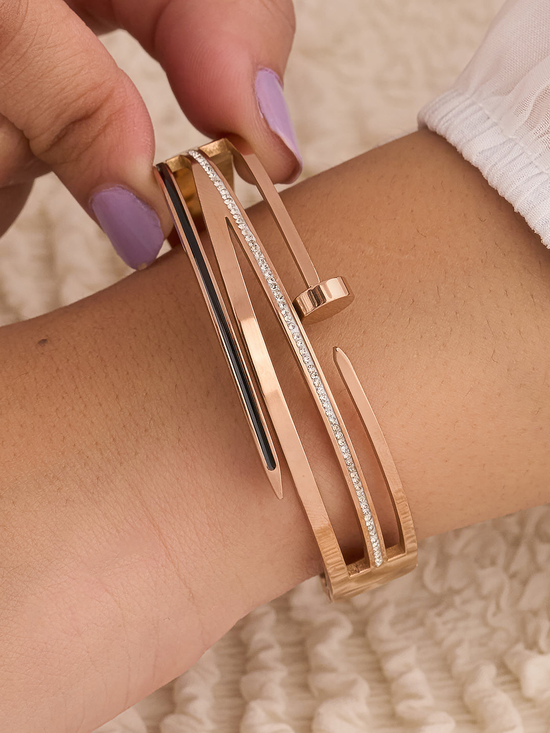 Aurelia Line Women’s Bracelet