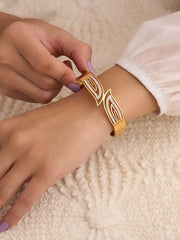 Nyra Flame Women’s Bracelet