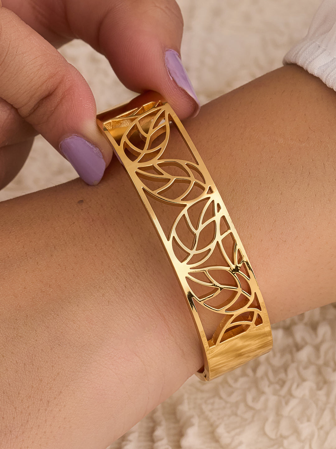 Virelle Leaf Women’s Bracelet