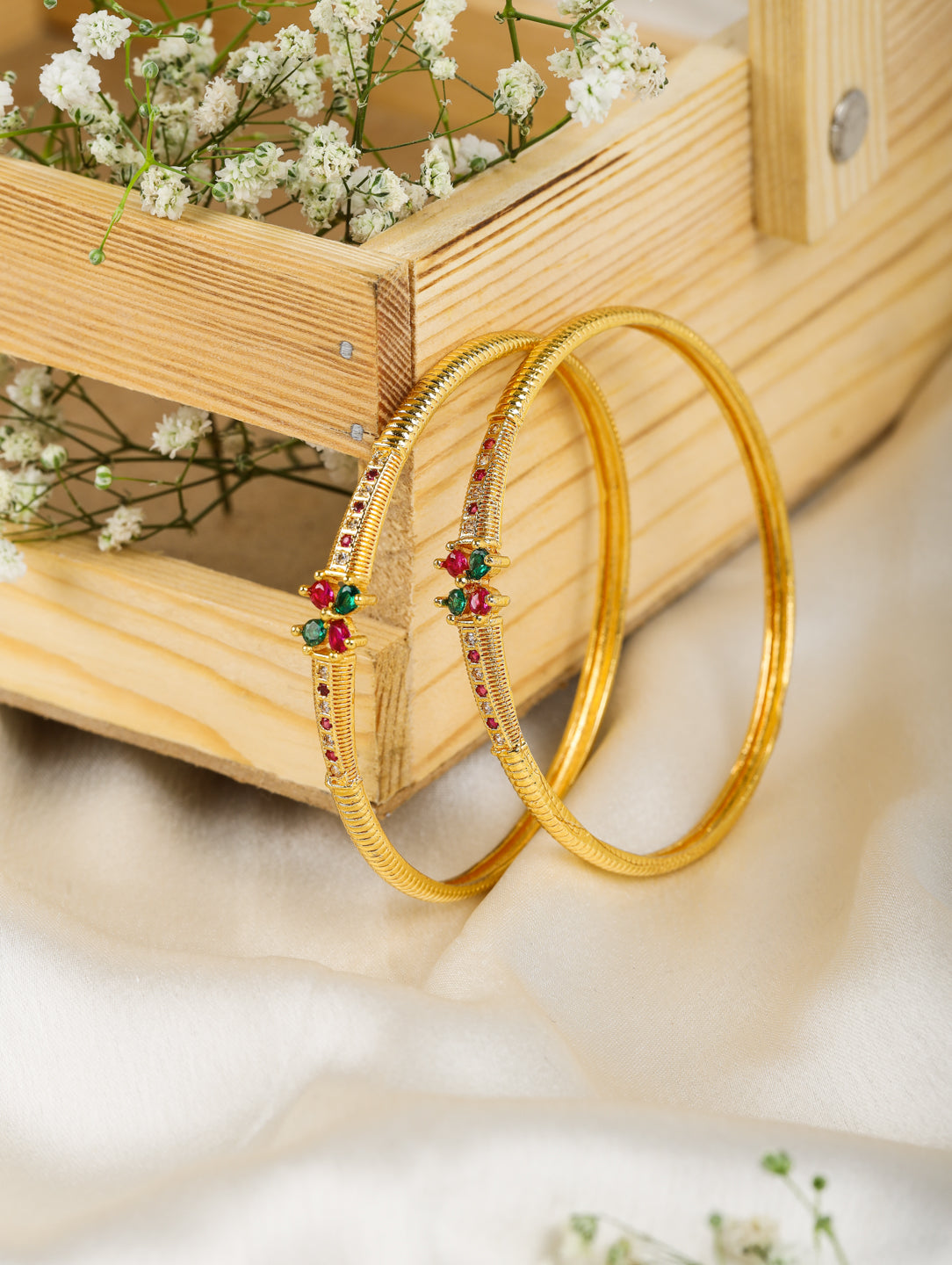 Shruti Bangles (Set of 2)