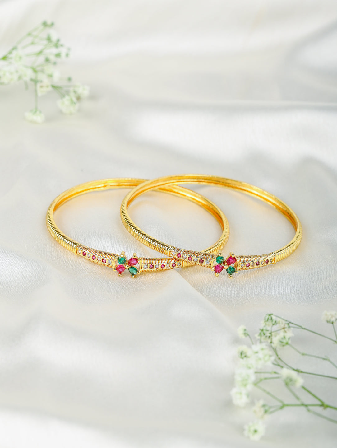 Shruti Bangles (Set of 2)