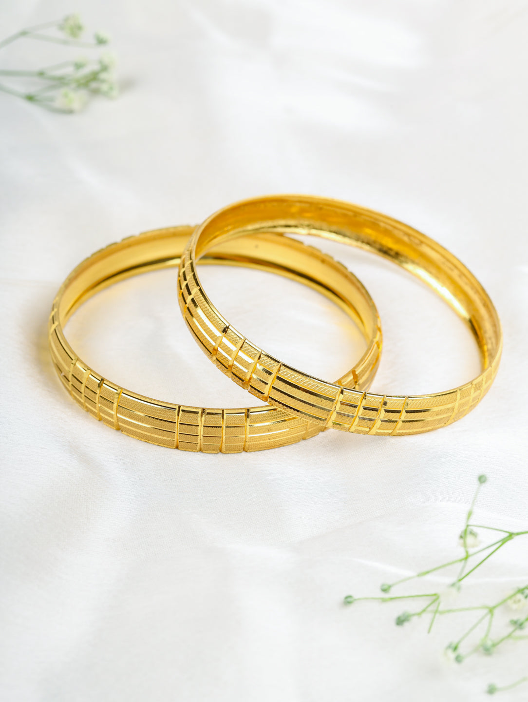Kanika Bangles (Set of 2)