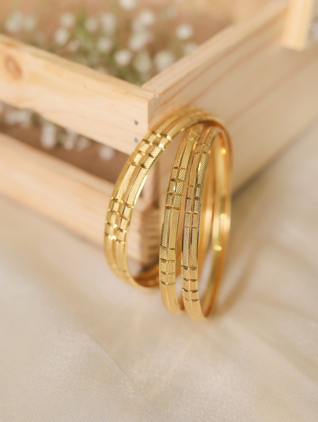 Samaira Bangles (Set of 4)