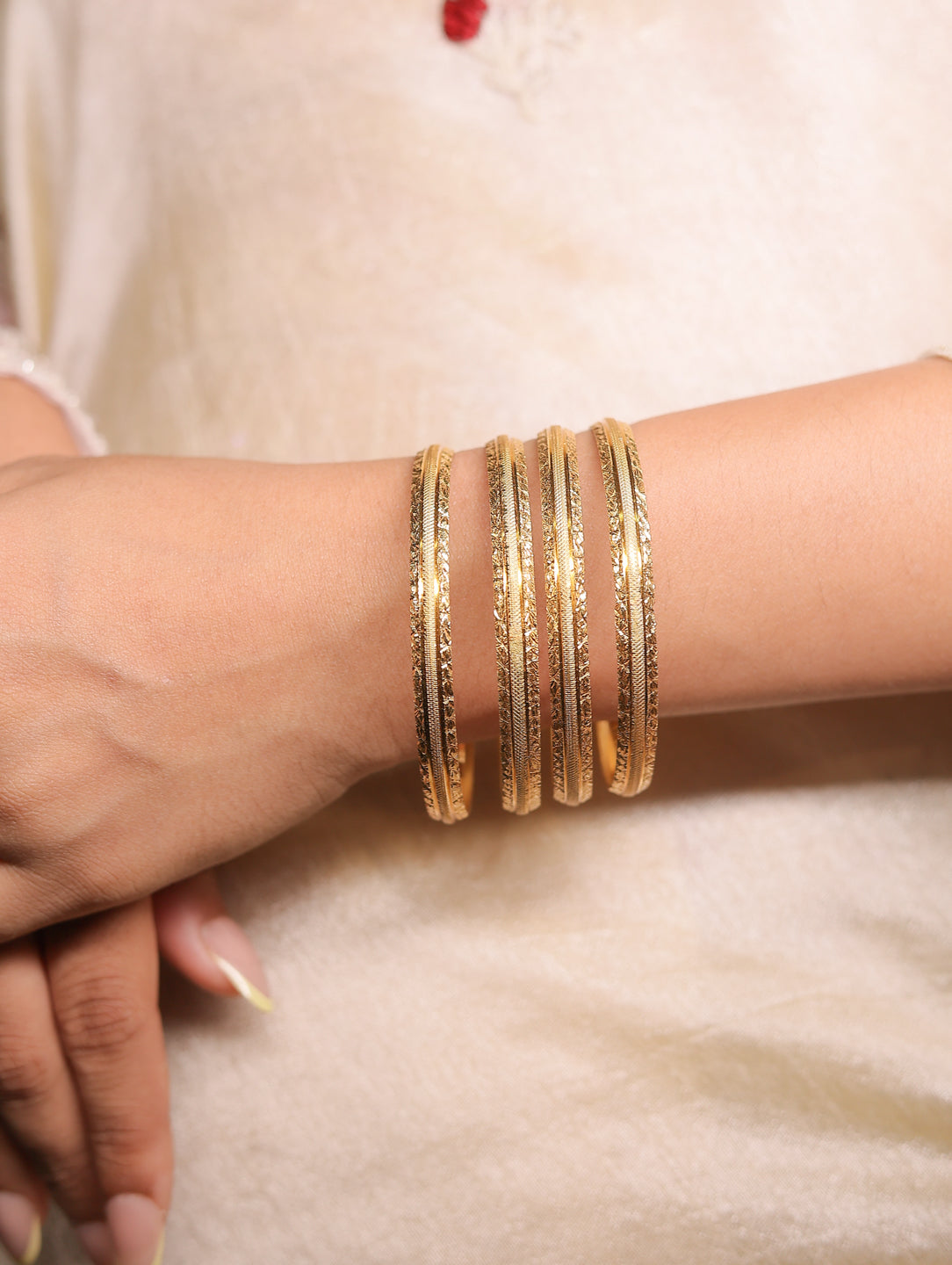 Shruti Bangles (Set of 4)