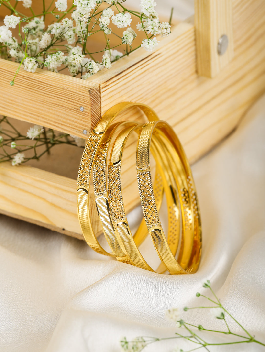 Anaya Bangles (Set of 4