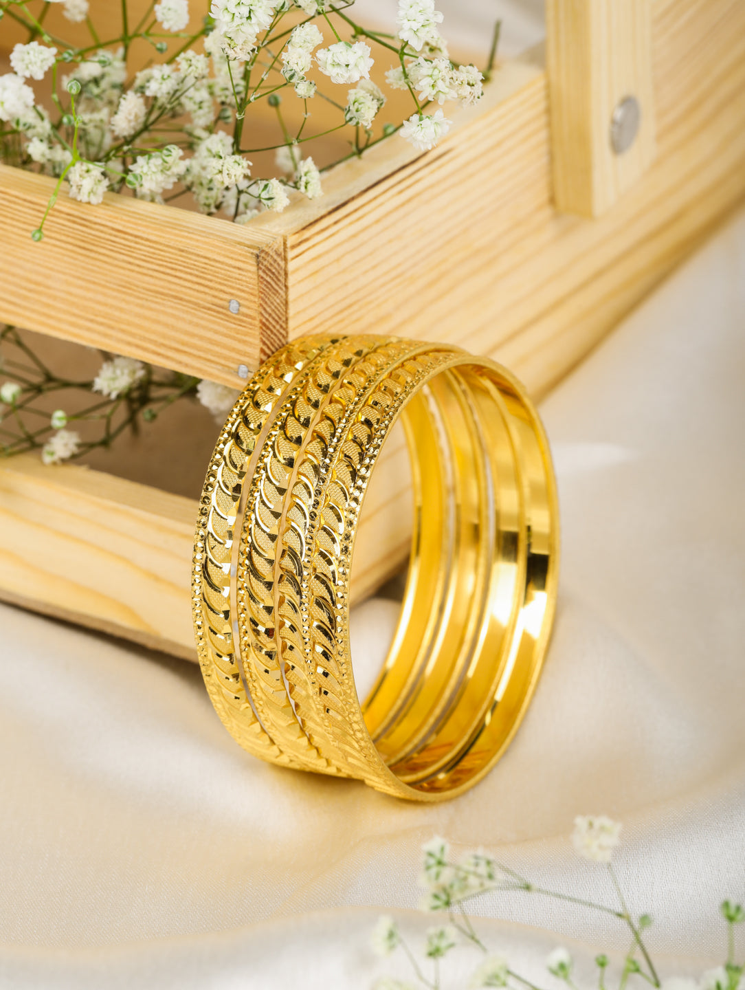 Charvi Bangles (Set of 4)